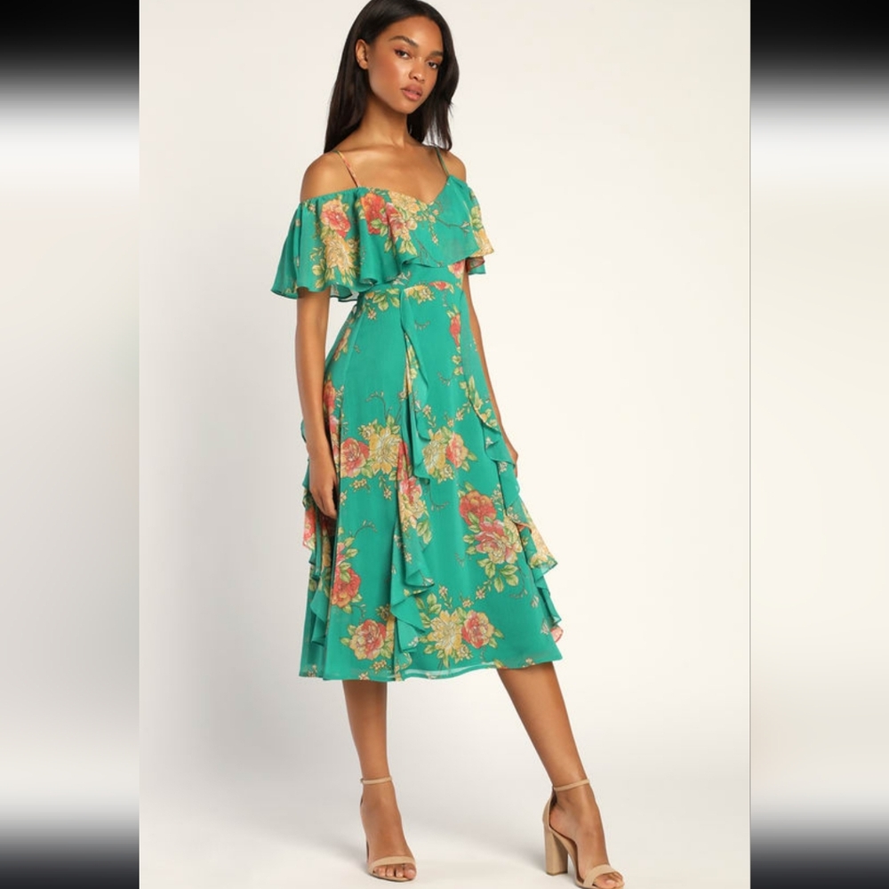 NWOT Lulu's Romantic Love Green Floral Print Cold-Shoulder Midi Dress